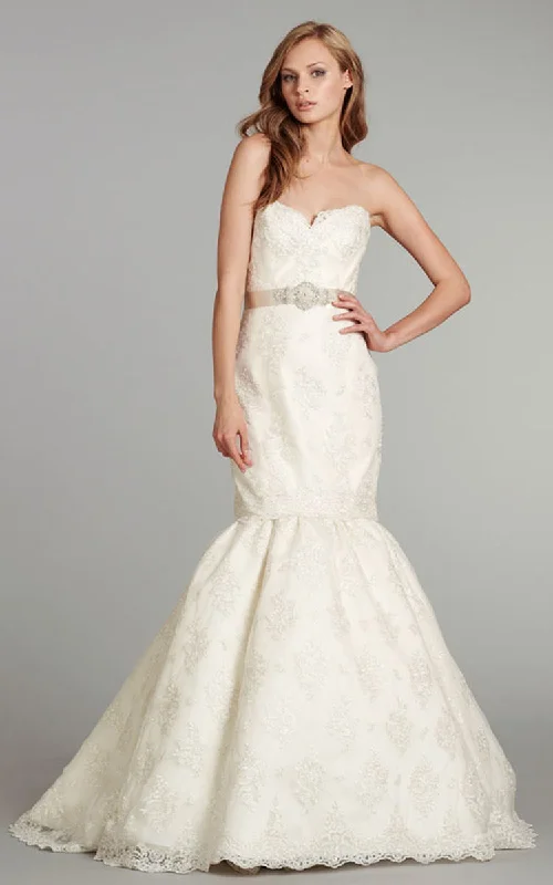 Stunning Strapless Embroidered Lace Dress With Crystal Beaded Belt Ruffled Wedding Dress