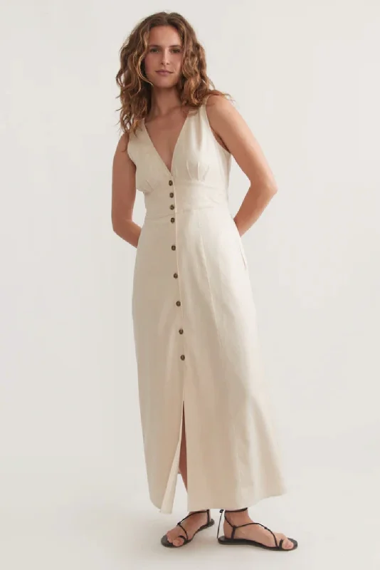 Camila Maxi Dress - Antique White PrettyLittleThing maxi dresses
