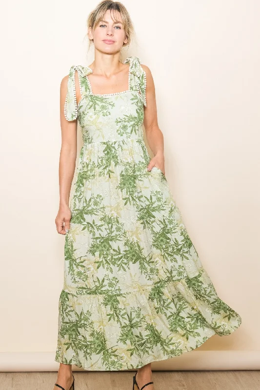 Green Crochet Trim Floral Maxi Dress Best maxi dresses for hourglass body shape