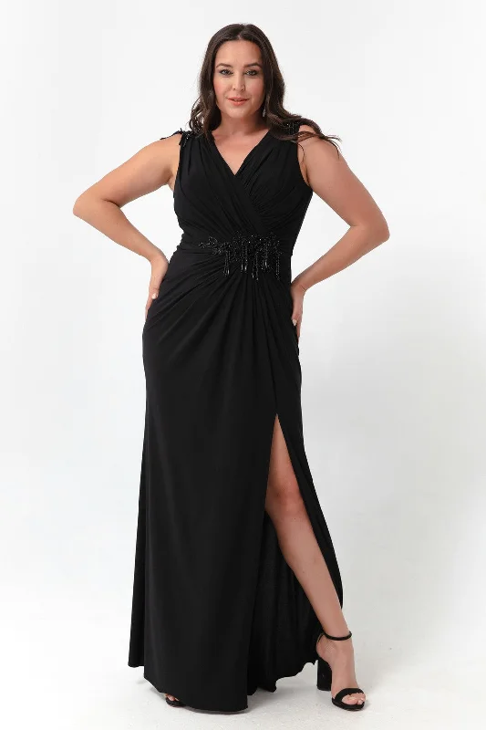 Woman V -Neck Shoulders Stone Detail Large Size Long Evening Dress Versatile maxi dresses for all occasions Woman V -Neck Shoulders Stone Detail Large Size Long Evening Dress Versatile maxi dresses for all occasions