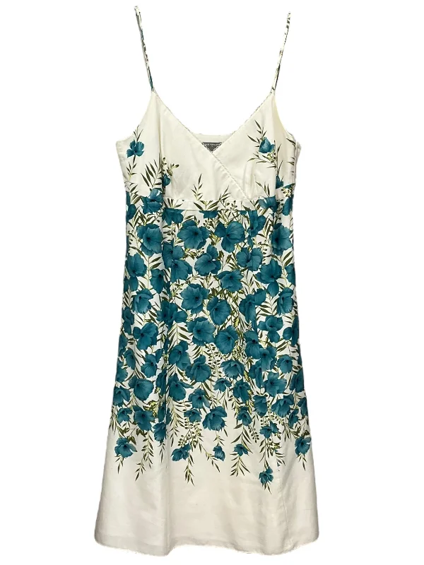 Floral Print Dress Casual Short Ann Taylor, Size 2 Elegant floral dresses