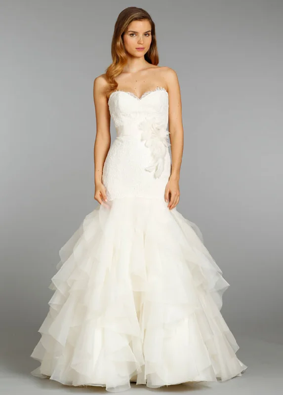 Jim Hjelm 8356 Fall unclassified dresses