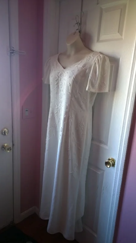 David's Bridal Lady Eleanor Best-selling unclassified dresses