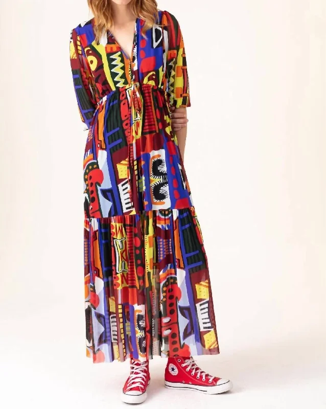 Wallis Dress In Multi Halter unclassified dresses